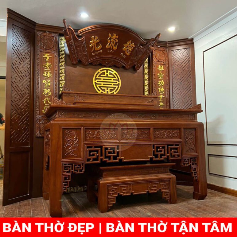 Mẫu bàn thờ gỗ gõ sang trọng cho biệt thự GC37
