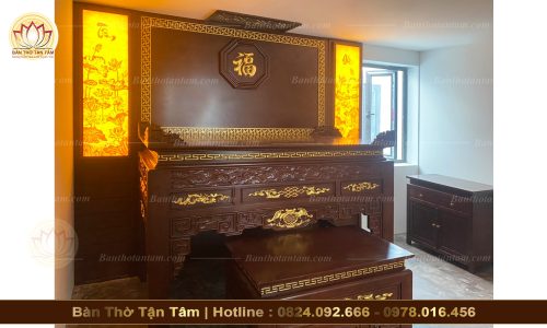 Mẫu phòng thờ dát vàng gỗ gụ sang trọng A70