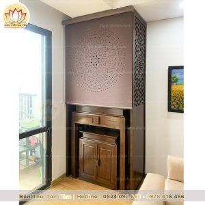 Bàn thờ chung cư nhỏ gọn ấm cúng TT110